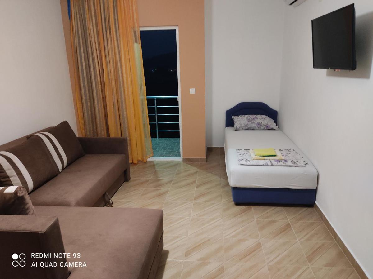 Studio Apartments Tea Sutomore Exterior foto
