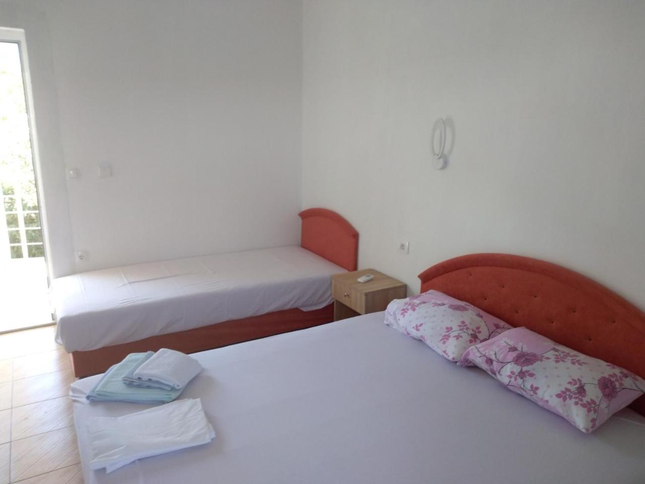 Studio Apartments Tea Sutomore Exterior foto
