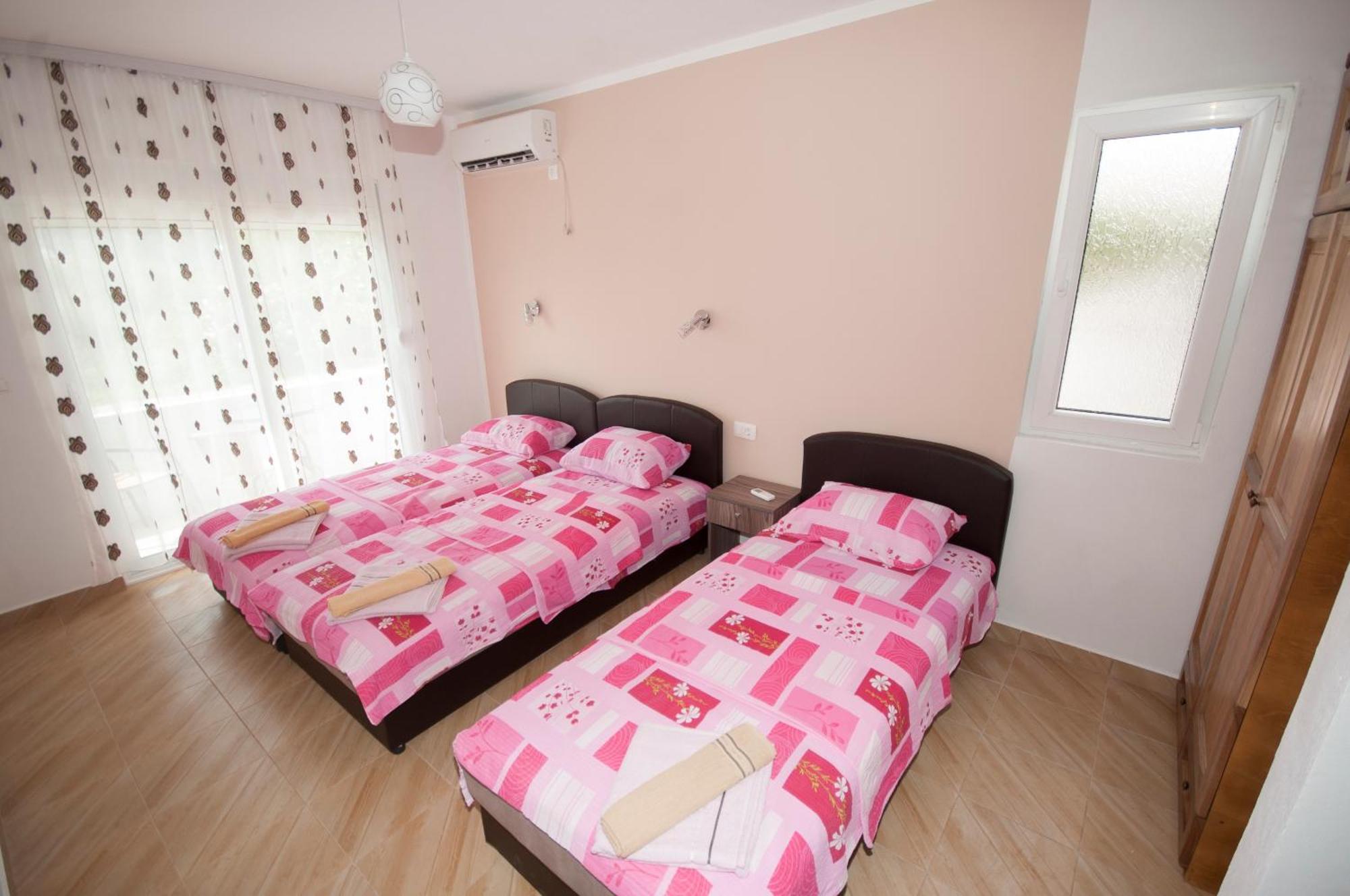 Studio Apartments Tea Sutomore Exterior foto